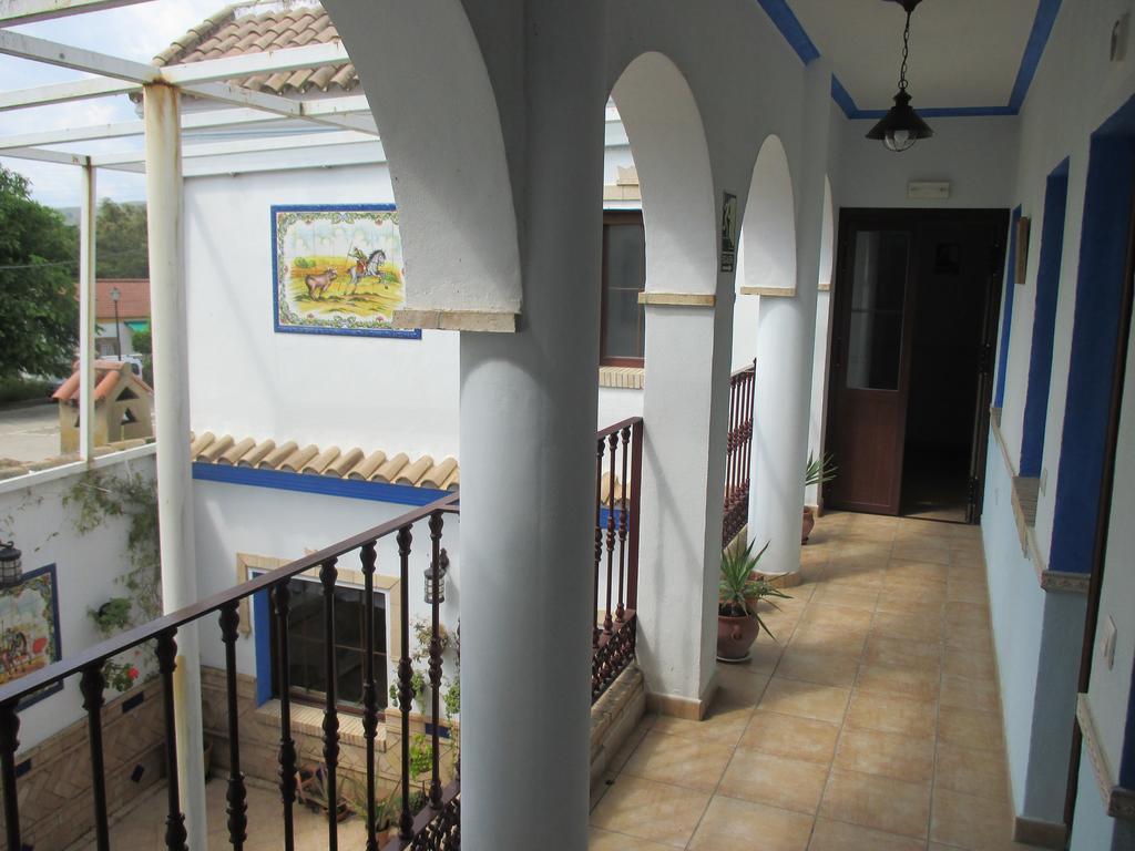 Venta De Abajo Hotel El Castillo de las Guardas Exterior photo